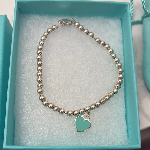 Tiffany & Co. Jewelry - Silver Heart Charm Bracelet